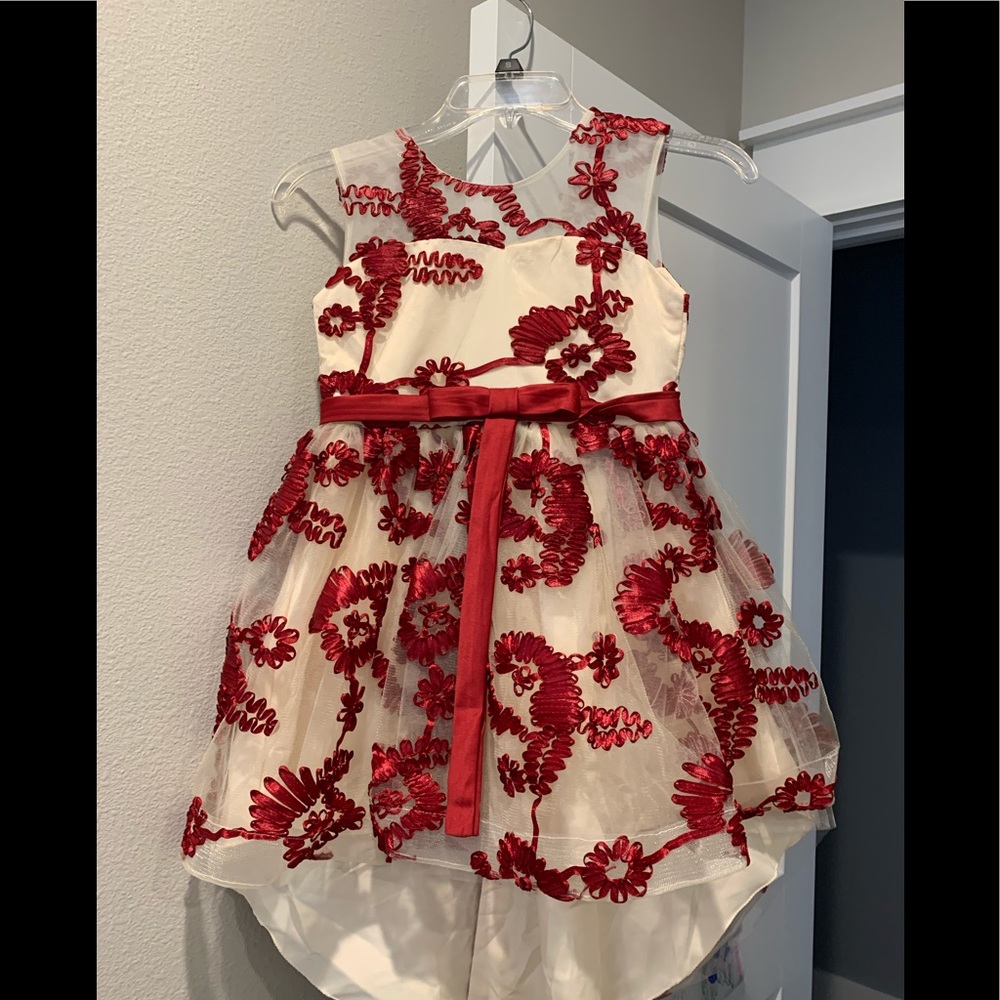 Girls dress